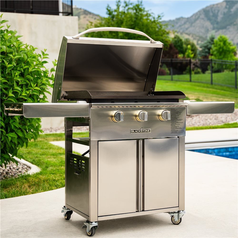 Blackstone Select 28” Griddle with Cabinet - Eternal Flame Outdoors