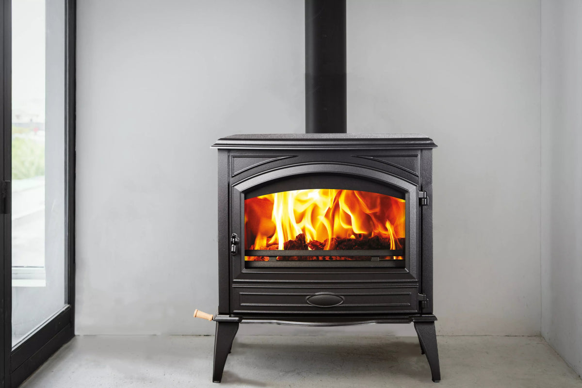 Amanti Sierra Flame Lynwood Wood Burning Stove, Cast Iron, Black - Eternal Flame Outdoors