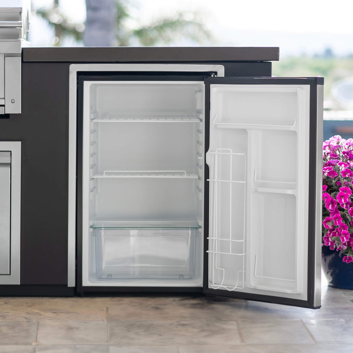 Videl 4.5 CU. FT. Compact Refrigerator - Eternal Flame Outdoors